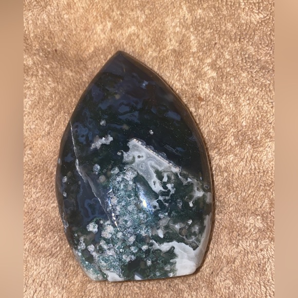 Moss agate teardrop - Picture 2 of 2